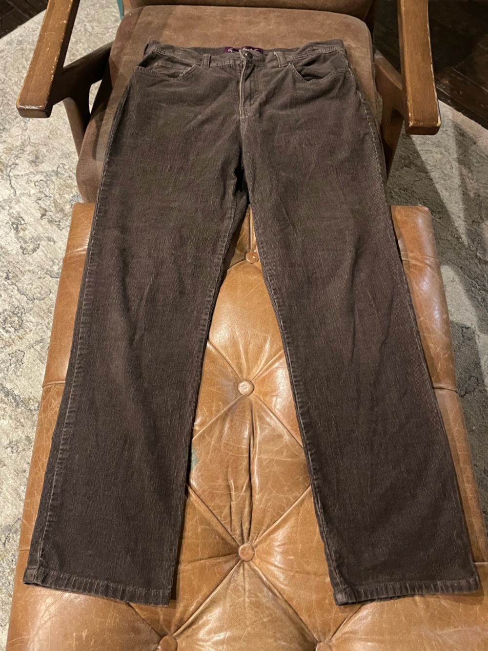 Gloria Vanderbilt Brown Corduroy Women's Straight-Leg Pants